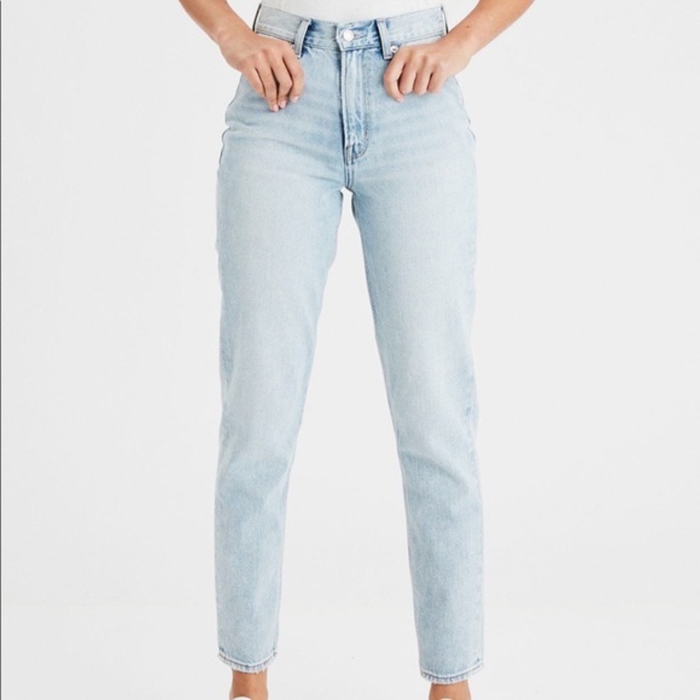 American Eagle Mom Jeans